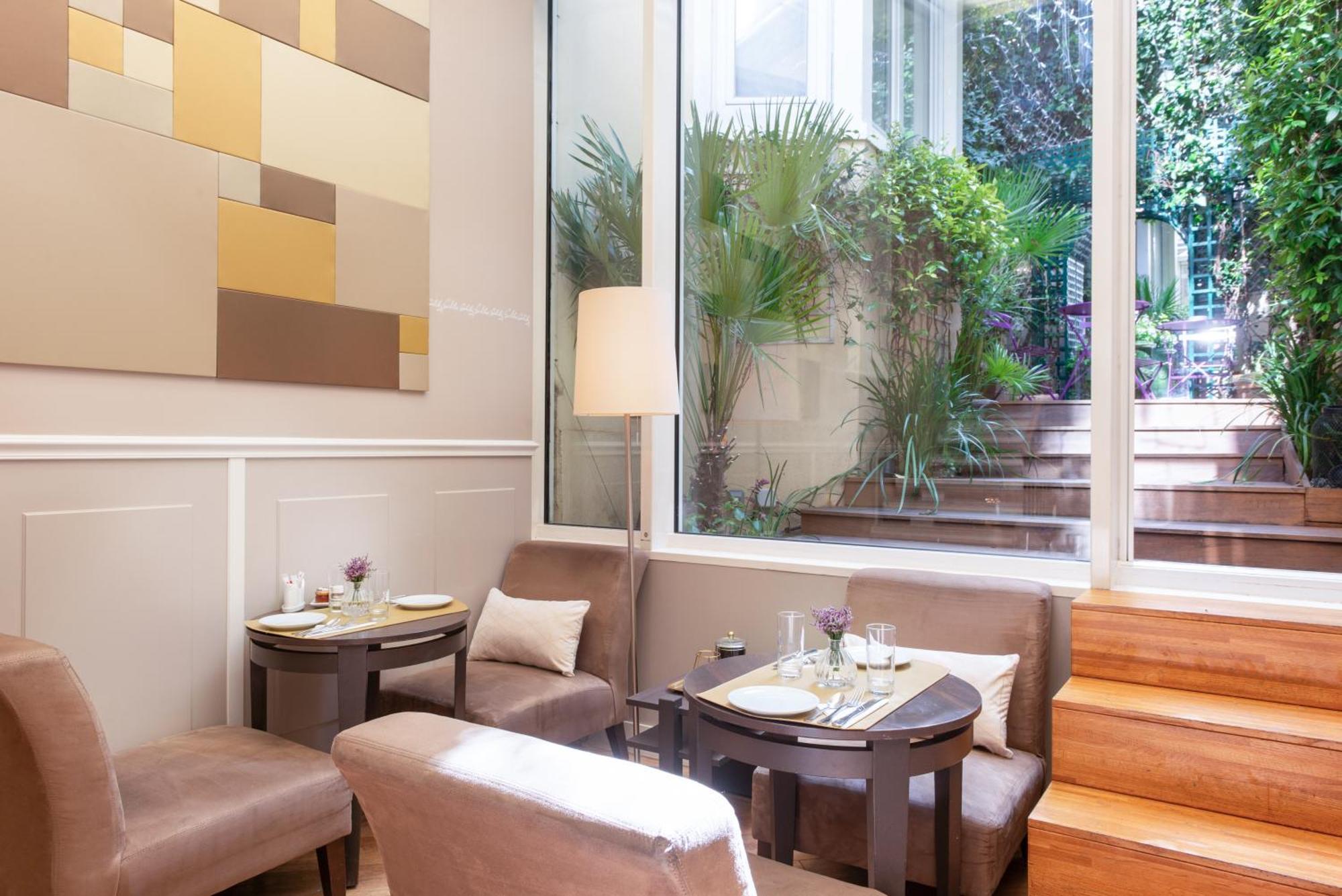 Hotel Galileo Champs Elysees Paris Exterior photo